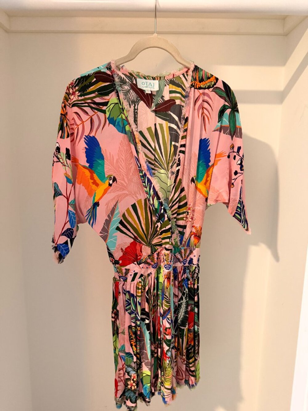TAJ by Sabrina Crippa Tropical Parrot  Mini Dress – XS